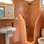 Mounda Retreat Szálloda 3*