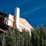 Mounda Retreat Szálloda 3*