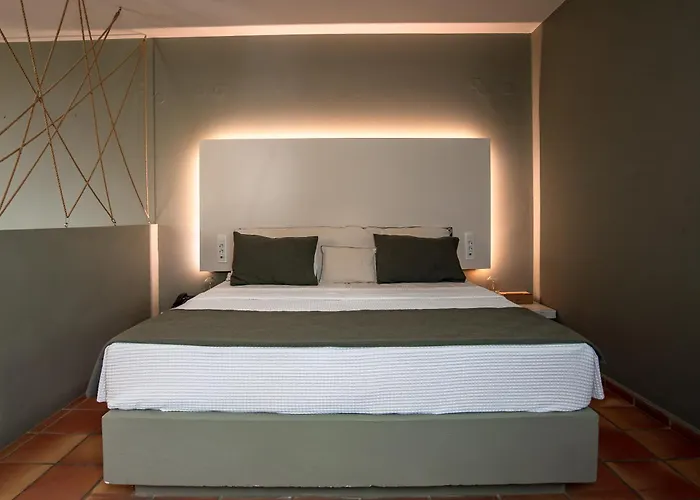 Mounda Retreat Hotel 3*